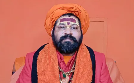 महंत राजू दास के खिलाफ सपाइयों ने एटा एस एस पी को दिया लिखित शिकायती पत्र