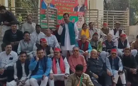 पीडीए महापंचायत का हुआ आयोजन, वार्ड और बूथ पर जाकर सपा को करेंगे मजबूत