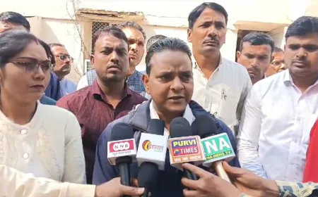 बकाया मानदेय भुगतान को लेकर ग्राम रोजगार सेवकों ने कलेक्ट्रेट में की अपनी आवाज बुलंद 