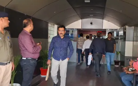 रेलवे प्रमोशन परीक्षा में बड़ा घोटाला, दो अधिकारियों समेत 26 गिरफ्तार, एक करोड़ रुपए जब्त