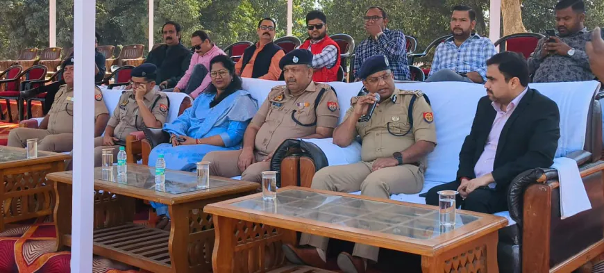 आगामी त्योहार के मद्देनजर महानिरीक्षक, देवीपाटन परिक्षेत्र की अध्यक्षता में दंगा नियंत्रण की समीक्षा की गयी