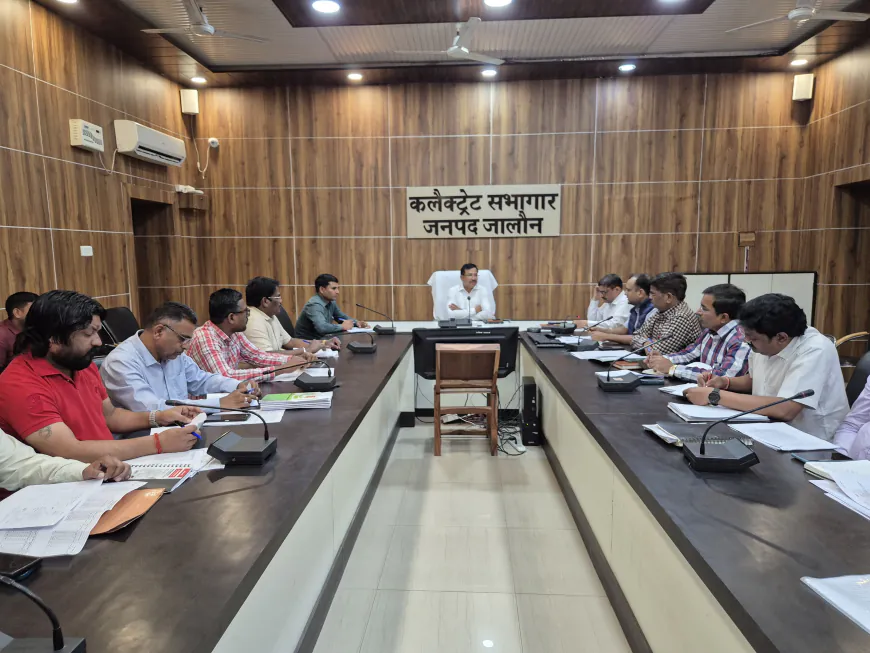 तेजी से बढ़ती गर्मी के कारण कार्यदाई संस्था समयावधि में पूर्ण करें कार्य,धीमी प्रगति पर कार्यदाई संस्था की डीएम ने लगाई लताड़