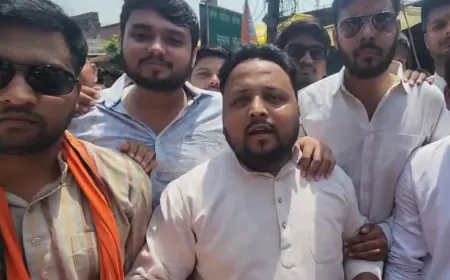 भाजपा युवा मोर्चा ने सोनिया और राहुल का किया पुतला दहन