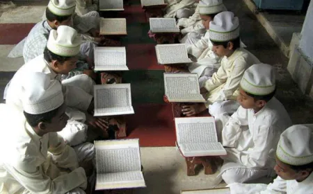 मदरसा शिक्षा में बड़ा सुधार: नई शिक्षा नीति के अनुरूप पाठ्यक्रम बदलाव और शिक्षकों की योग्यता पर जोर