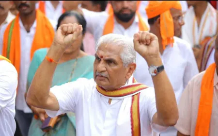 प्रभाकर भट का बयान: हर हिंदू के घर में तलवार होनी चाहिए