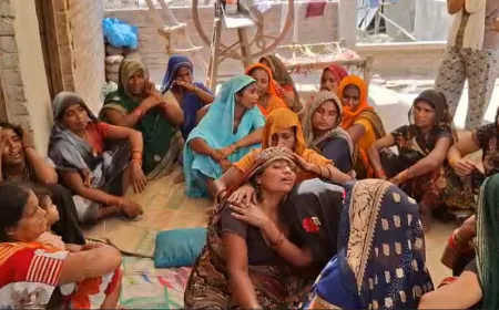 हरदोई में नाव पलटने से 7 लोग डूबे,4 लोगो को बचाया गया,तीनों बच्चों के बरामद हुए शव
