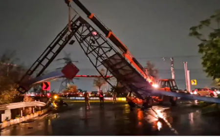 दिल्ली-एनसीआर में तूफान और बारिश ने मचाई तबाही, कई मौतें