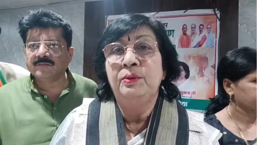 वक्फ सुधार जनजागरण अभियान कार्यक्रम में शामिल हुई प्रभारी मंत्री