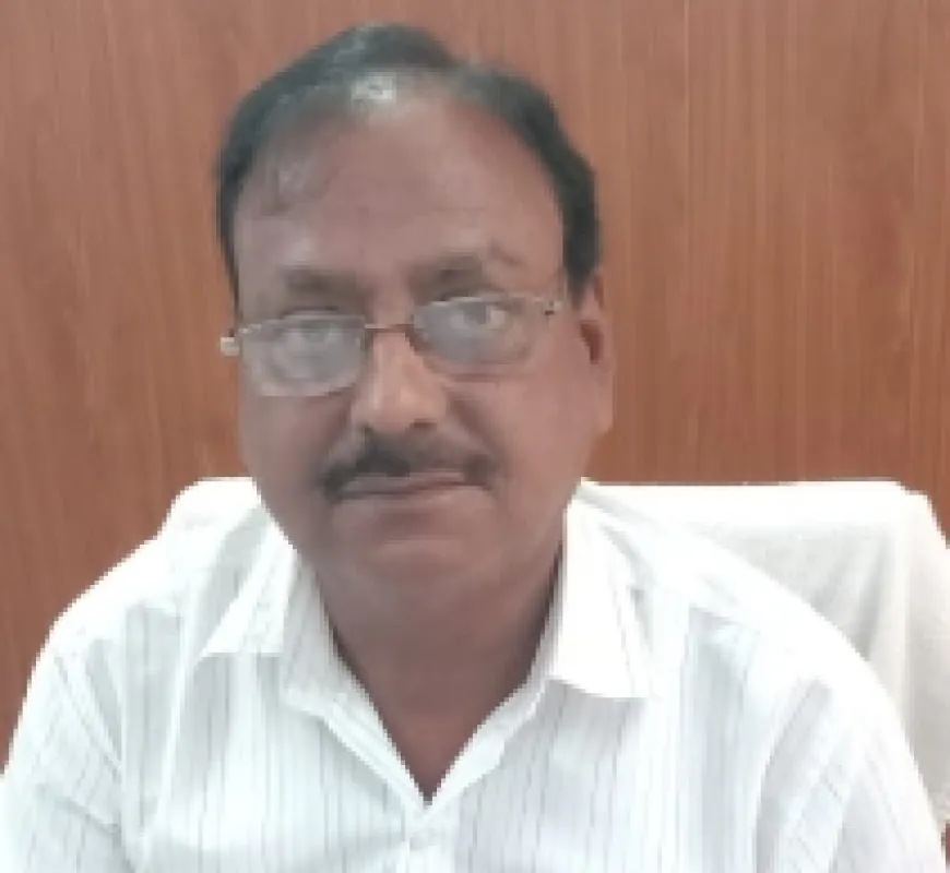 प्रकाश सिंह ने संभाला कैम्पियरगंज तहसीलदार का कार्यभार