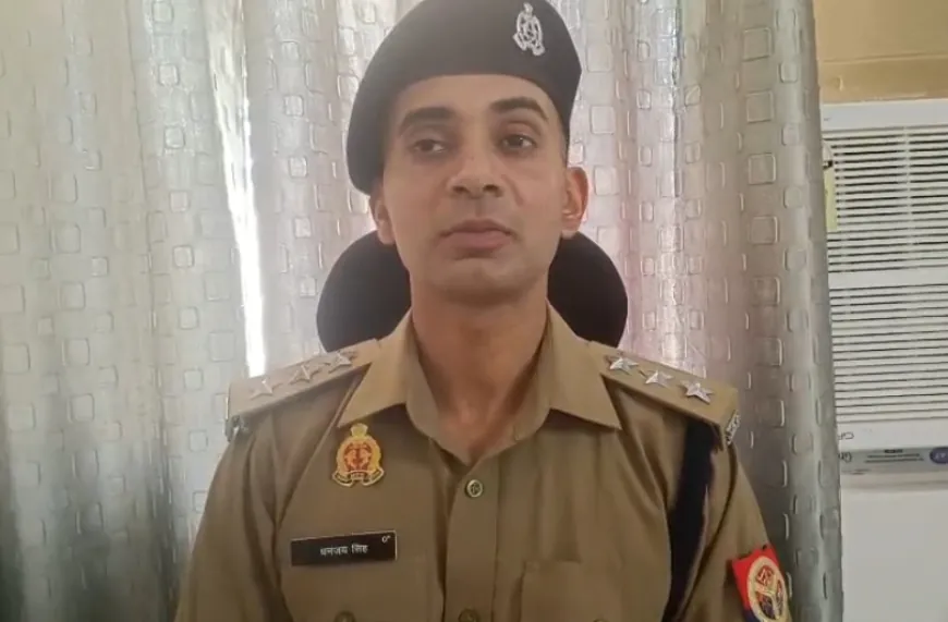 75 वर्षीय किसान की खेतों में मिली लाश