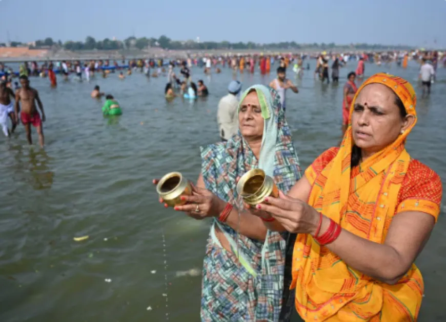 बुद्ध पूर्णिमा पर श्रद्धा की उमंग, अयोध्या और तीर्थस्थलों पर उमड़े भक्त
