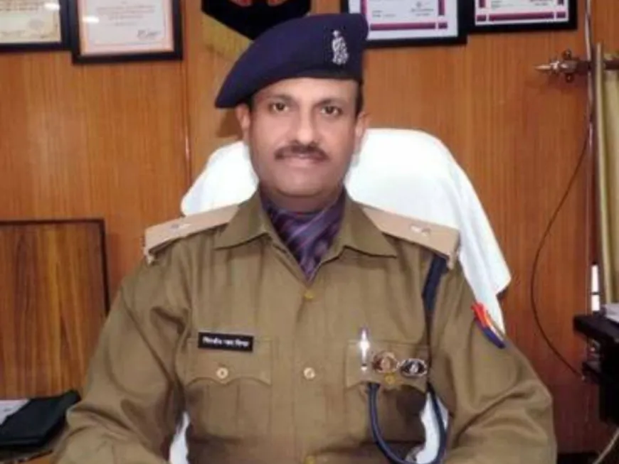 हाथरस पुलिस ने अन्तर्राज्यीय बच्चा चोर गैंग के चार शातिर अभियुक्तों को किया गिरफ्तार