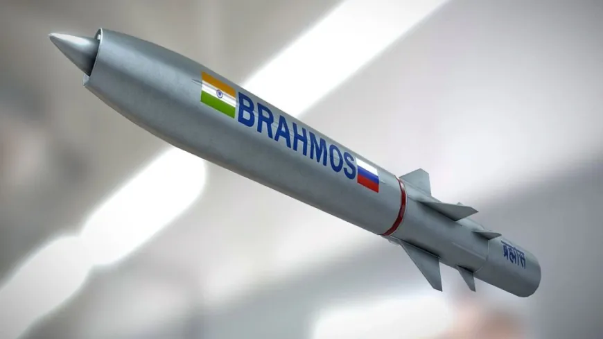ऑपरेशन सिंदूर से भारत बना रक्षा निर्यात का नया हब, ब्रह्मोस से लेकर तेजस तक दुनिया में बढ़ी मांग