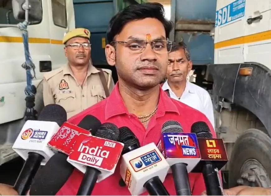 जिंदा को मुर्दा घोषित कर रोकी पेंशन, लाचार वृद्ध जिंदा होने का सबूत लिए दफ्तरों का लगा रहा चक्कर