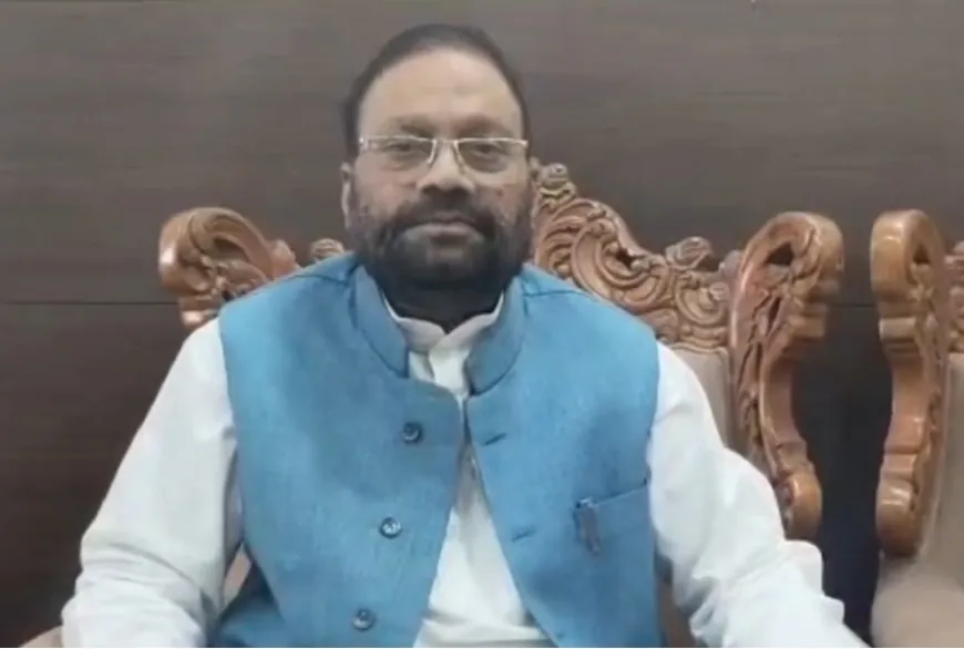 मोदी के रगों में यदि सिंदूर होता तो वह अपनी पत्नी को नही त्यागते : स्वामी प्रसाद मौर्या