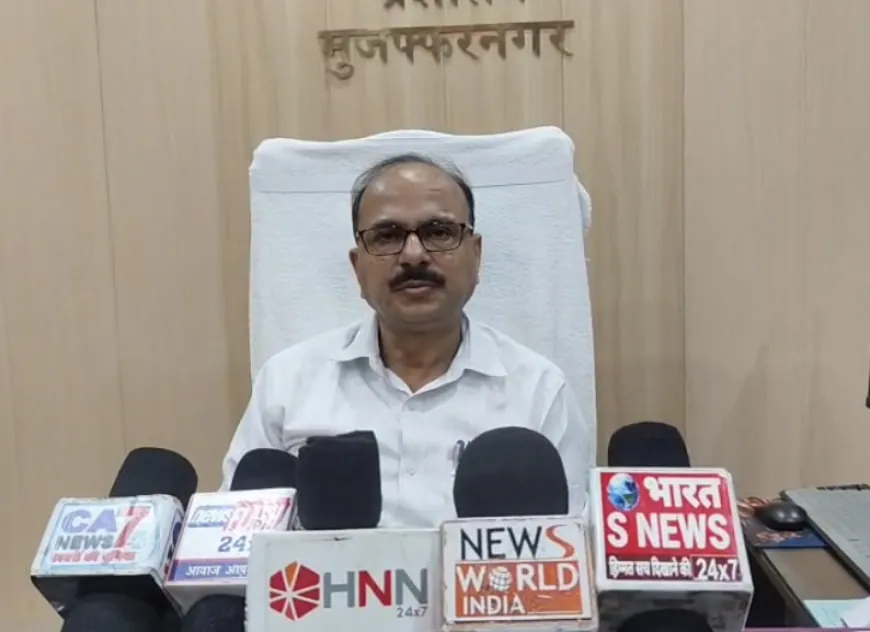 भूमाफियाओं ने रातों-रात सरकारी संपत्ति से हटाया बोर्ड, जिला प्रशासन ने लिया संज्ञान