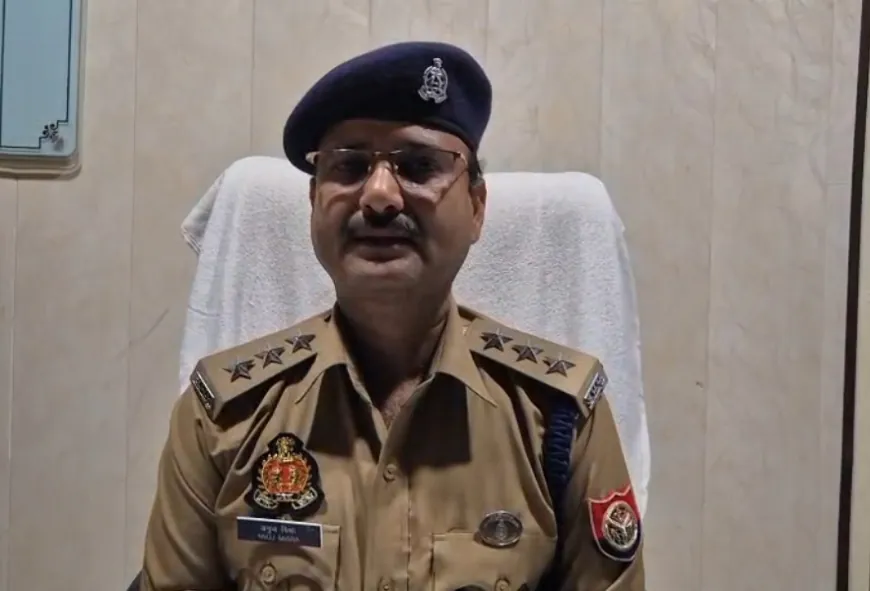 बारात से लौट रही कार खाई में गिरी, पांच की मौत, छह घायल