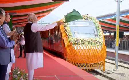 पीएम मोदी ने किया दुनिया के सबसे ऊंचे चिनाब रेलवे पुल का उद्घाटन, वंदे भारत को दिखाई हरी झंडी