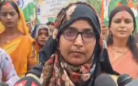 तिरंगा यात्रा के जरिए बेटियों ने बढ़ाया सैनिकों का हौसला, जेवर बेचकर आर्थिक मदद करने का लिया संकल्प