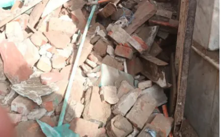 नांगलोई में दो मंजिला इमारत गिरी, 8 साल के बच्चे की मौत, दो घायल