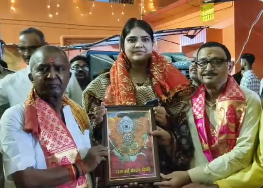 21,000 दीपों से जगमगा उठा मां बेल्हा देवी मंदिर घाट
