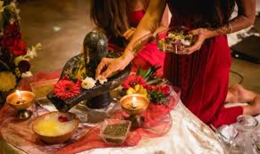 ज्येष्ठ माह का रवि प्रदोष व्रत: जानें शुभ मुहूर्त, व्रत विधि और शिव चालीसा