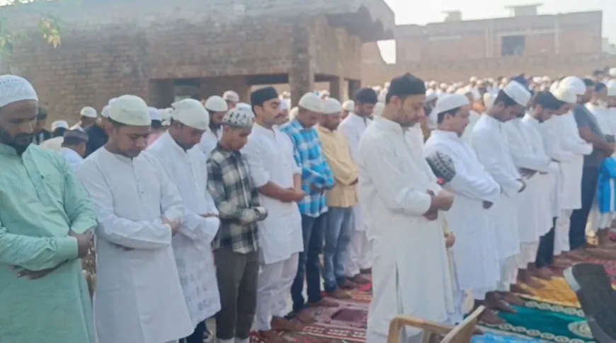 हर्षोल्लास के साथ मनाया गया ईद-उल-अजहा का त्योहार, 105 जगहों पर अदा हुई नमाज