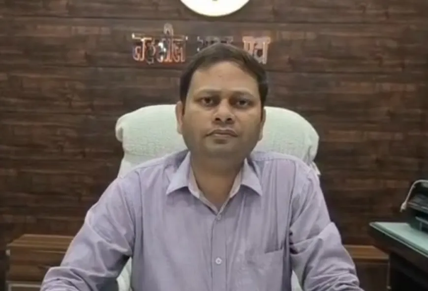 एटा में अवैध खनन माफियाओं पर प्रशासन का शिकंजा, नौ ट्रैक्टर और एक जेसीबी जब्त, मचा हड़कंप