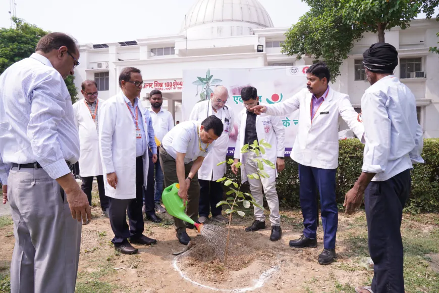 आरएसएम संयुक्त चिकित्सालय, साढ़ामऊ में मना विश्व रक्तदाता दिवस