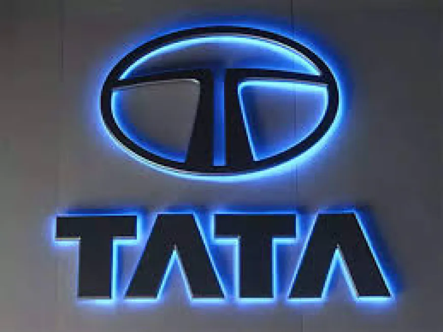 JLR की कमजोर गाइडेंस से गिरे Tata Motors के शेयर, 5% से ज्यादा की गिरावट
