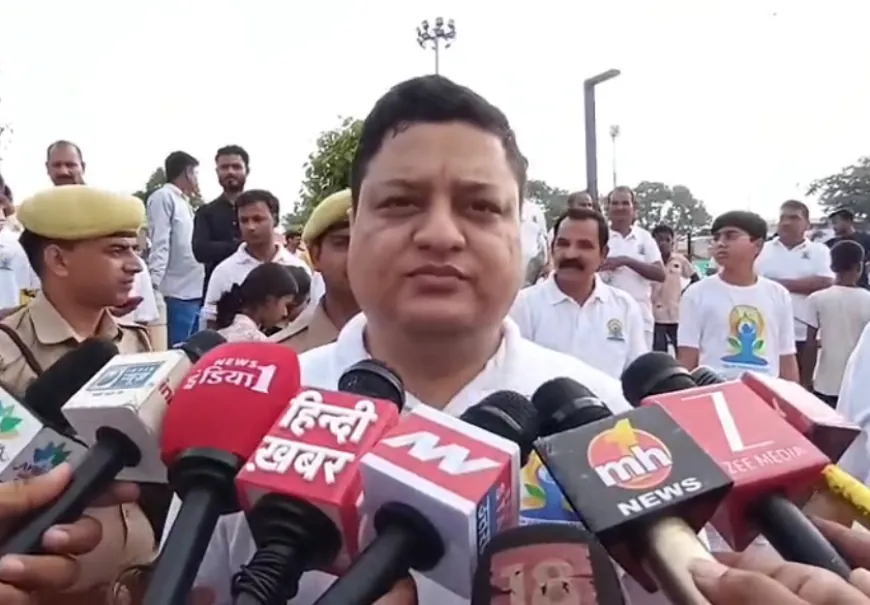 अंतरराष्ट्रीय योग दिवस पर अयोध्या में भव्य आयोजन, राम की पैड़ी बनी योग स्थल