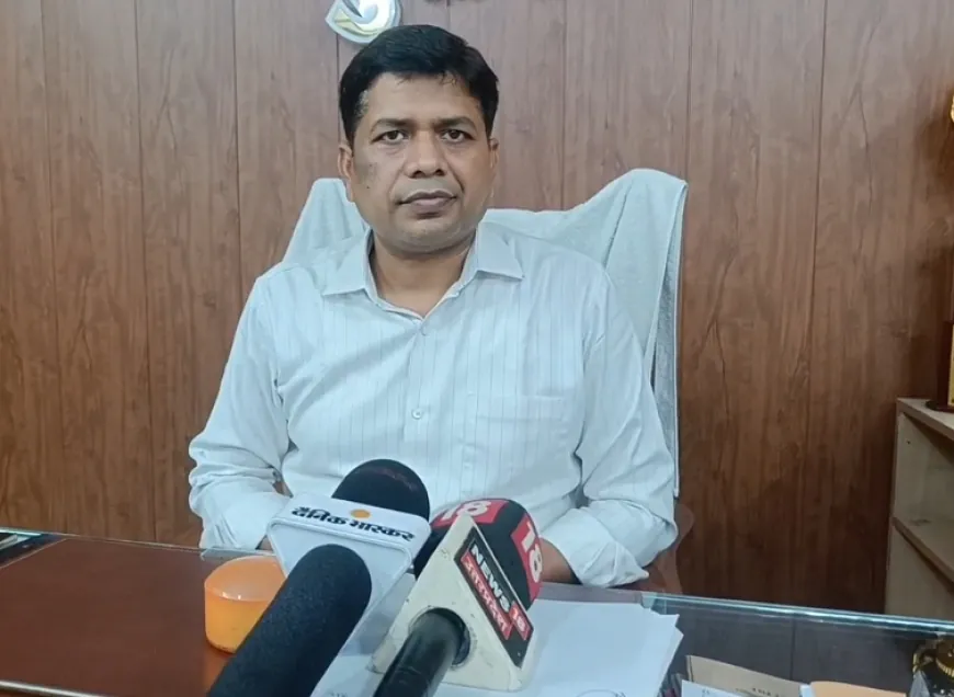 बुलंदशहर में स्कूल मर्जर पर अभिभावकों का हंगामा, शिक्षकों को बंधक बनाकर जताया विरोध