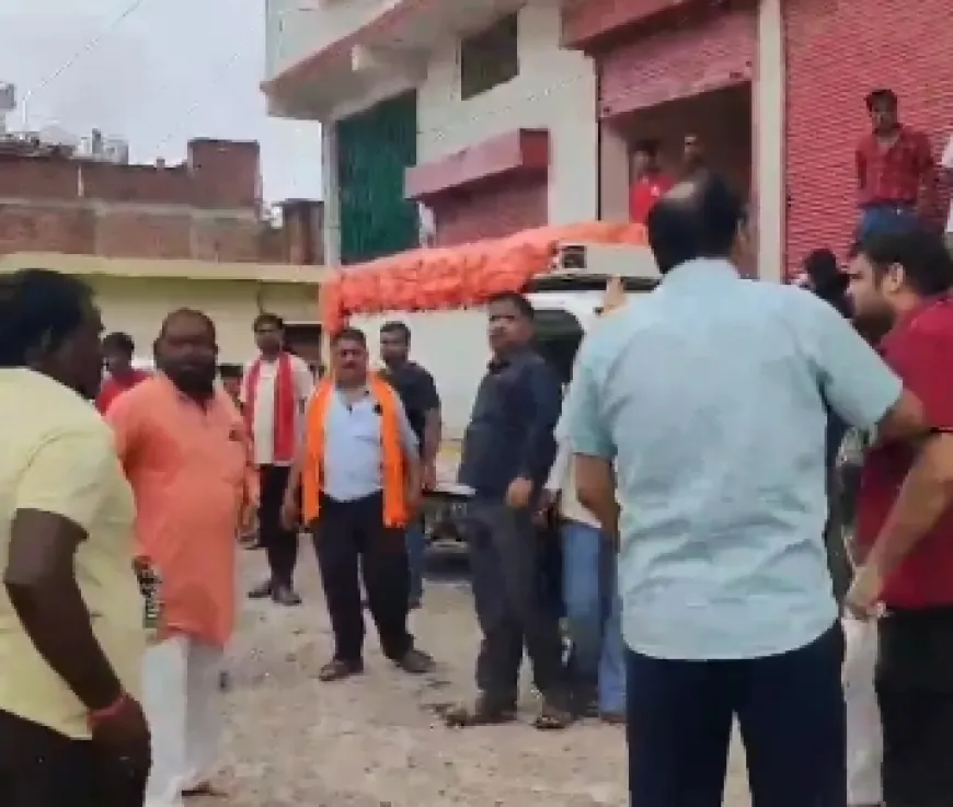 नाले के पुल निर्माण को लेकर ठेकेदार और स्थानीय लोगों में मारपीट, वीडियो वायरल