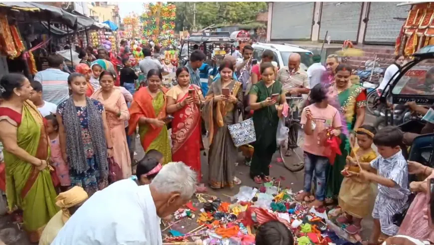 परंपरा और आस्था के संग मनाया गया गुड़िया पीटने का त्योहार