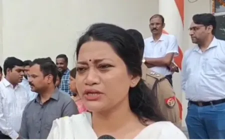 रायबरेली में विभाजन विभीषिका दिवस पर भव्य प्रदर्शनी, शहीदों को दी श्रद्धांजलि