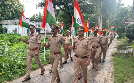 बलिया में "हर-घर तिरंगा अभियान 2025" के तहत भव्य तिरंगा यात्रा, देशभक्ति गीतों और नारों से गूंजा शहर