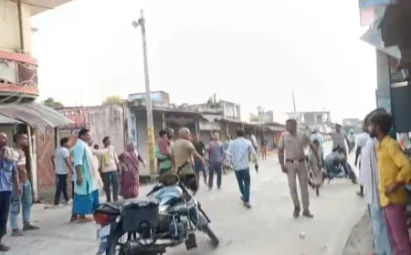 पुलिस की मौजूदगी में आपसी विवाद में चली गोली, युवक गंभीर रूप से घायल