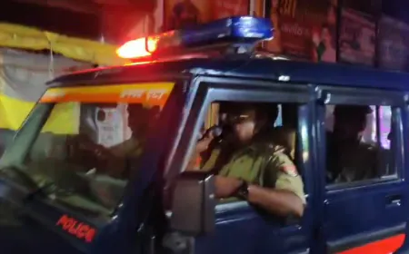 गांव-गांव फैली चोरों की अफवाह पर पुलिस की सक्रियता, क्षेत्राधिकारी ने संभाली कमान, लाउडस्पीकर से किया लोगों को जागरूक