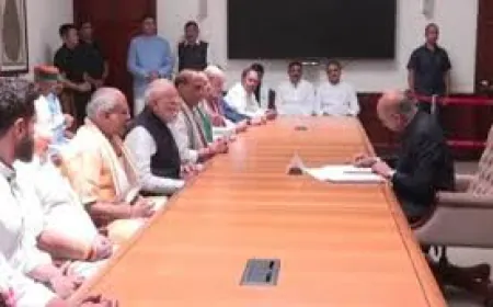 उपराष्ट्रपति पद के लिए सी.पी. राधाकृष्णन ने दाखिल किया नामांकन, PM मोदी बने प्रस्तावक