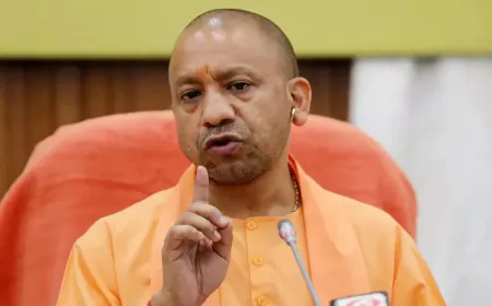 योगी सरकार का आदेश यूपी में 1 सितंबर से हेलमेट नही तो पेट्रोल नही !