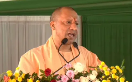 प्रतापगढ़ को सीएम योगी की बड़ी सौगात, 570 करोड़ की परियोजनाओं का किया लोकार्पण व शिलान्यास