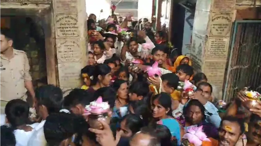 सावन के आखिरी सोमवार पर उमड़ा आस्था का सैलाब