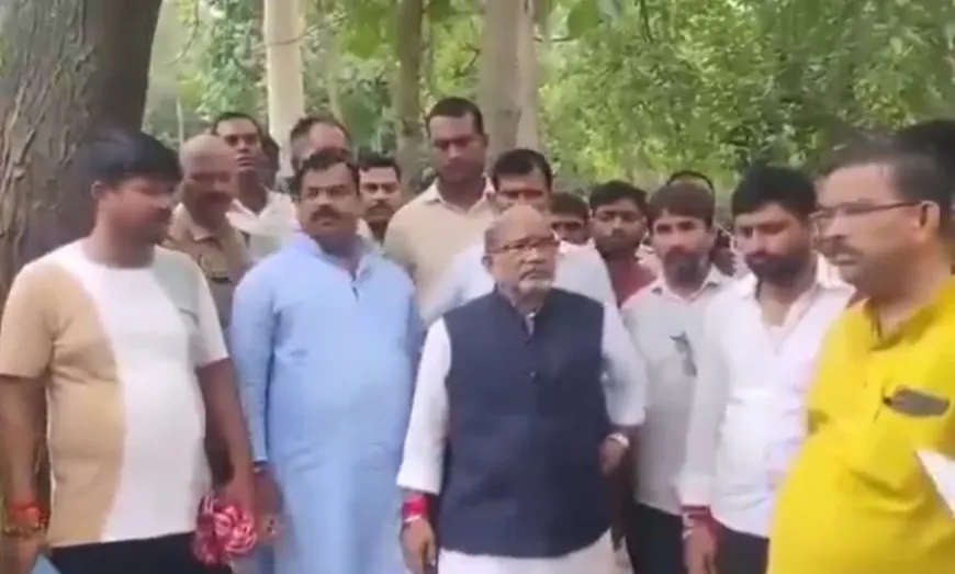 बहराइच भाजपा विधायक का विवादित फरमान, गैर-पदाधिकारी मुस्लिम के वाहनों से हटेगा बीजेपी का झंडा