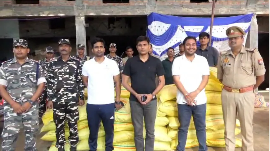 किसानों के हक पर डाका डाल रहे खाद तस्करों पर पुलिस का शिकंजा, नेपाल सीमा से 50 बोरी यूरिया खाद बरामद