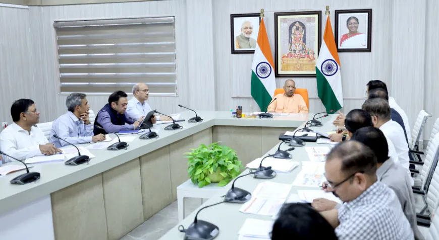 बेहतरीन नगरीय अवस्थापना का मानक बनेंगी जिला मुख्यालयों की नगर पालिकाएँ : मुख्यमंत्री