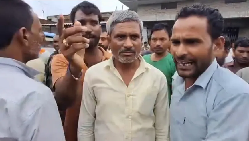 बलरामपुर में यूरिया खाद के लिए मचा हाहाकार, रात-रात भर जागकर लाइनों में लग रहे किसान