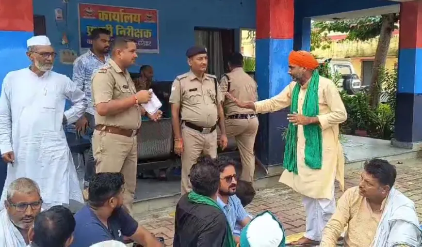 नगला चीना डकैती पर भाकियू का धरना, पुलिस को दिया 15 दिन का अल्टीमेटम