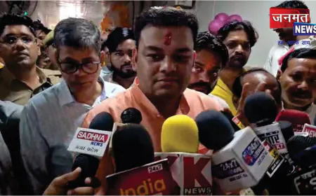 एटा में सेवा पखवाड़ा का आगाज़, बेसिक शिक्षा मंत्री संदीप सिंह ने किया ‘स्वस्थ नारी, सशक्त परिवार’ अभियान का शुभारंभ