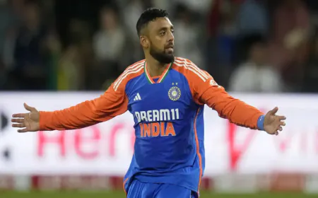 Asia Cup 2025: ट्रॉफी नहीं मिली तो मग को गले लगाकर सोए Varun Chakravarthy, सोशल मीडिया पर तेजी से वायरल हुआ पोस्ट