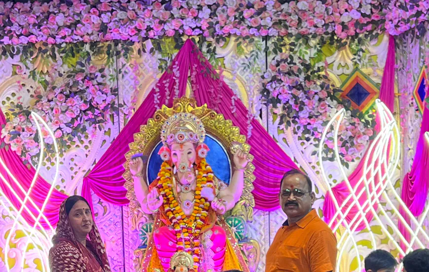 लखनऊ: इंदिरानगर में श्री छत्रपति शिवाजी गणेश उत्सव का भव्य आयोजन, भजनों से गूंजा माहौल
